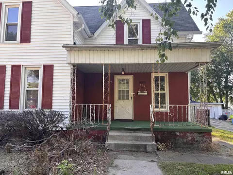324 S Cottage St, Kewanee, IL 61443 photo 2
