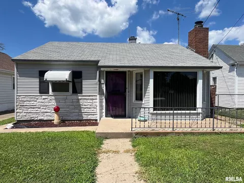 2631 Cherry St, Quincy, IL 62301