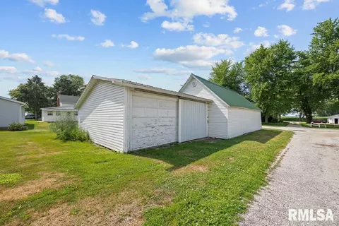 202 Washington Ave, Osco, IL 61274 photo 26