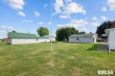 202 Washington Ave, Osco, IL 61274 photo 28