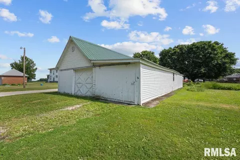 202 Washington Ave, Osco, IL 61274 photo 24