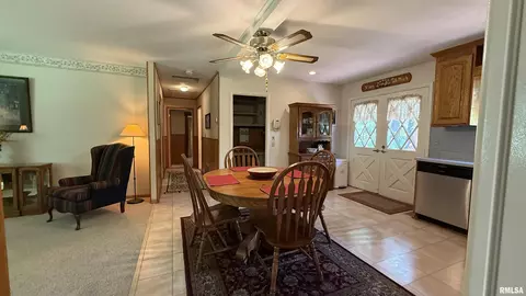 4355 Raleigh Rd, Eldorado, IL 62930 photo 10