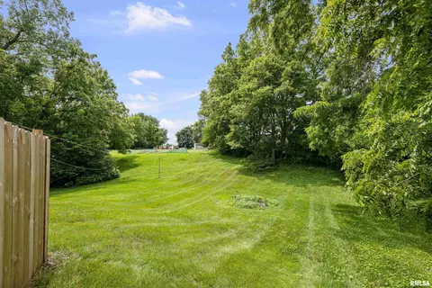 404 5th St, Sherrard, IL 61281 photo 8