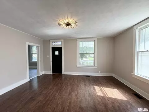 2111 Pine St, Murphysboro, IL 62966 photo 7