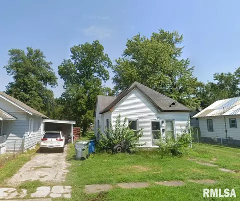 820 S 20th St, Mount Vernon, IL 62864