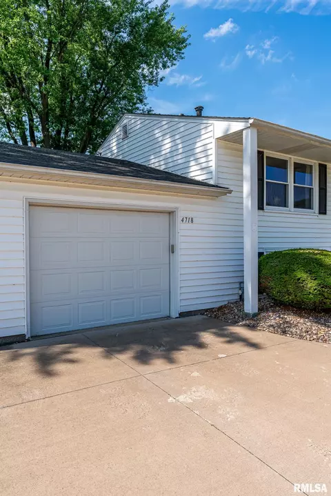 4718 19th Ave, Moline, IL 61265 photo 3
