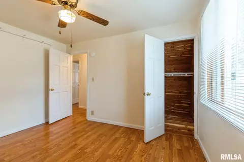 1011 25th St, Moline, IL 61265 photo 20