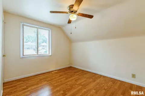 1011 25th St, Moline, IL 61265 photo 19