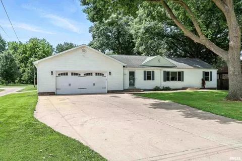 1620 65th Ave W, Rock Island, IL 61201