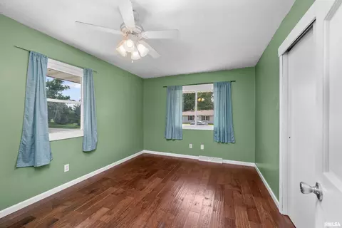 1206 14th St, Viola, IL 61486 photo 30