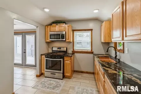 804 3rd St, Colona, IL 61241 photo 4