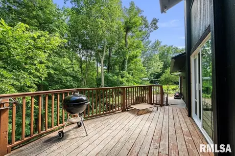 2918 2nd St, Moline, IL 61265 photo 46