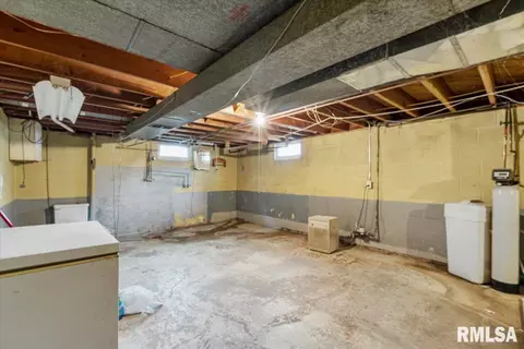 624 E Chestnut St, Geneseo, IL 61254 photo 24