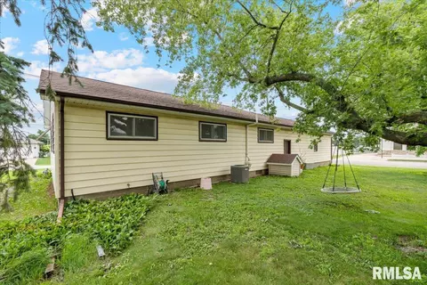 624 E Chestnut St, Geneseo, IL 61254 photo 29