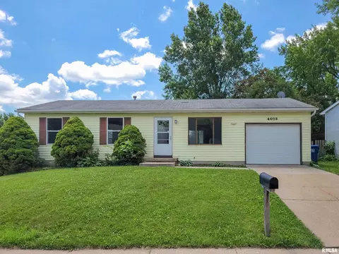 4015 W 14th Ct, Davenport, IA 52804