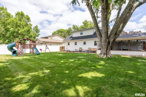 604 N 8th St, Eldridge, IA 52748 photo 38