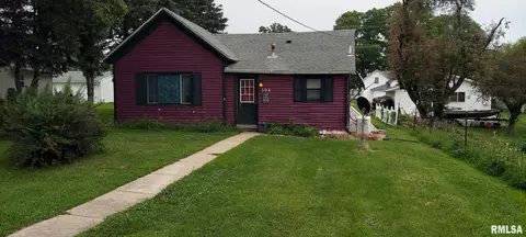 304 S 3rd Ave, New Windsor, IL 61465