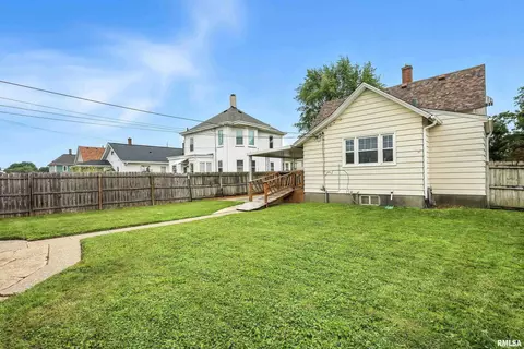 527 20th Ave, Moline, IL 61265 photo 31
