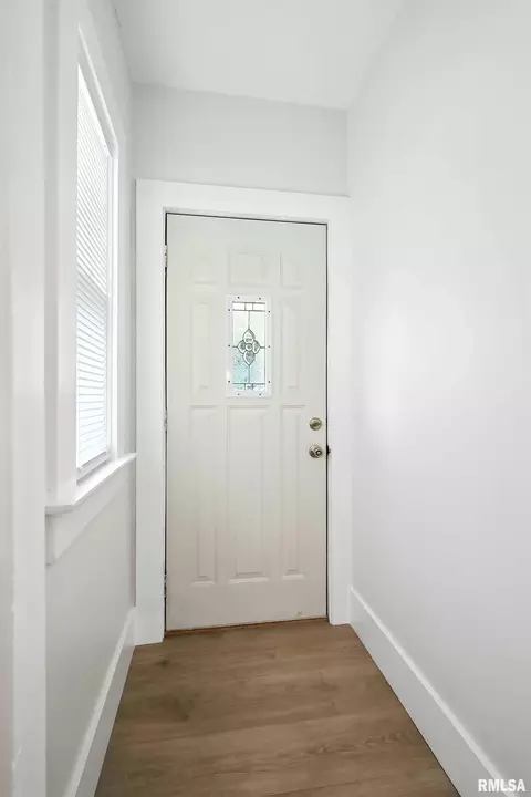 527 20th Ave, Moline, IL 61265 photo 5