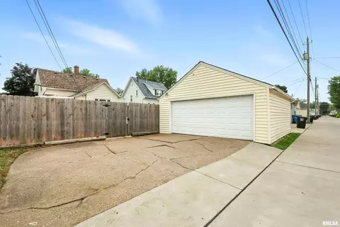 527 20th Ave, Moline, IL 61265 photo 33