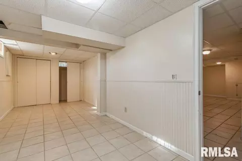 2418 18th Avenue A, Moline, IL 61265 photo 13