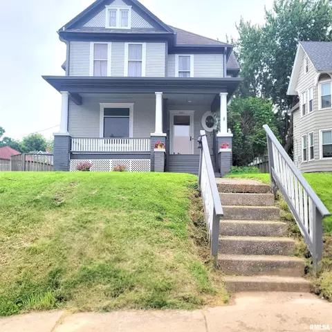 1622 11th Ave, Moline, IL 61265