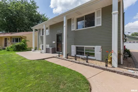 4809 45th Ave, Moline, IL 61265 photo 2