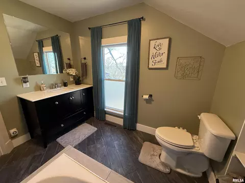 203 W North St, Morrison, IL 61270 photo 14