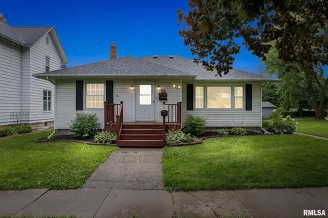 306 Mulberry St, Tipton, IA 52772