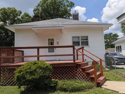 603 N Logan St, Marion, IL 62959 photo 11