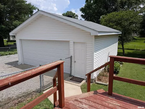 603 N Logan St, Marion, IL 62959 photo 13