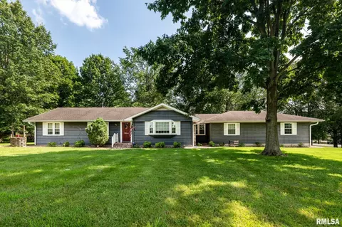 408 W Clark Trl, Herrin, IL 62948