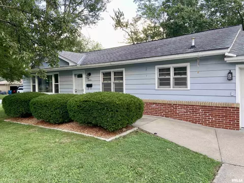 2308 Ranchland Dr, Quincy, IL 62301