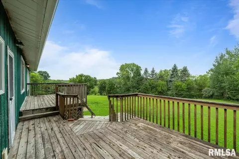 854 270th St, Viola, IL 61486 photo 9