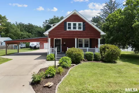 3208 9th St, Moline, IL 61265 photo 3