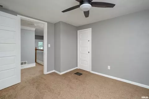 3208 9th St, Moline, IL 61265 photo 26