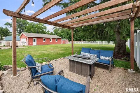 3208 9th St, Moline, IL 61265 photo 44