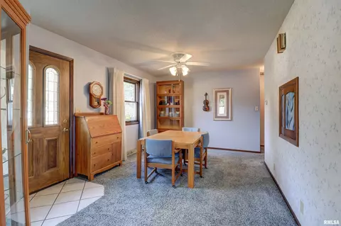 413 Ruth Pl, Clinton, IA 52732 photo 10
