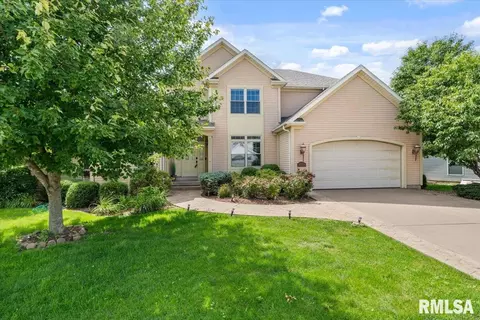 1512 E 5th St, Coal Valley, IL 61240