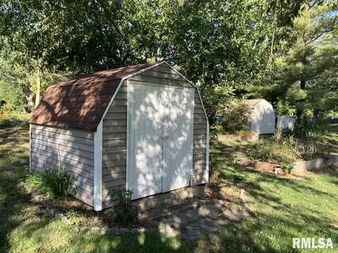 328 N Illinois St, Camp Point, IL 62320 photo 19