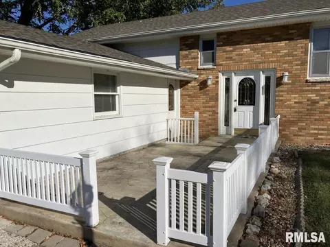 328 N Illinois St, Camp Point, IL 62320 photo 21