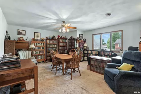 509 S 7th St, Eldridge, IA 52748 photo 31