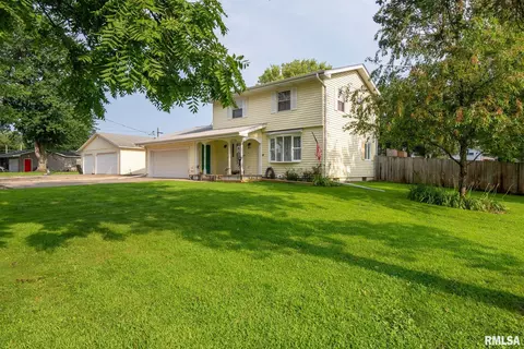 911 2nd Ave N, Cordova, IL 61242