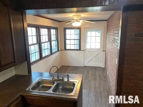1176 25th St, Moline, IL 61265 photo 12