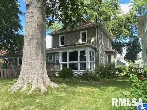 1176 25th St, Moline, IL 61265 photo 2