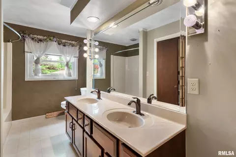 2906 27th Avenue A, Moline, IL 61265 photo 21