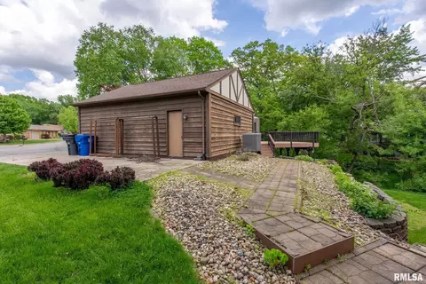 2906 27th Avenue A, Moline, IL 61265 photo 42