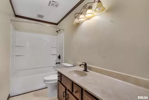 2906 27th Avenue A, Moline, IL 61265 photo 24