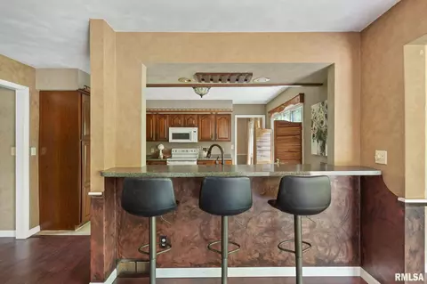 2906 27th Avenue A, Moline, IL 61265 photo 7