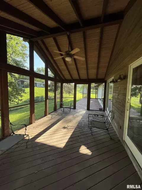 833 David St, Kewanee, IL 61443 photo 6